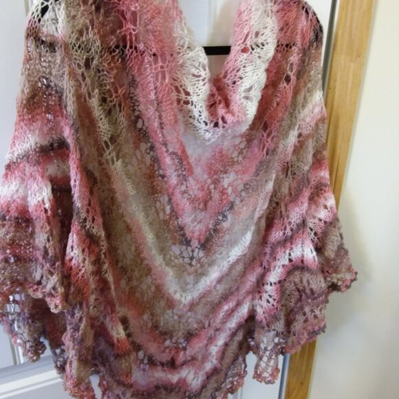 Handmade Pink Angora Lace Shawl – Lightweight Romantic Wrap - Picture 4 of 9